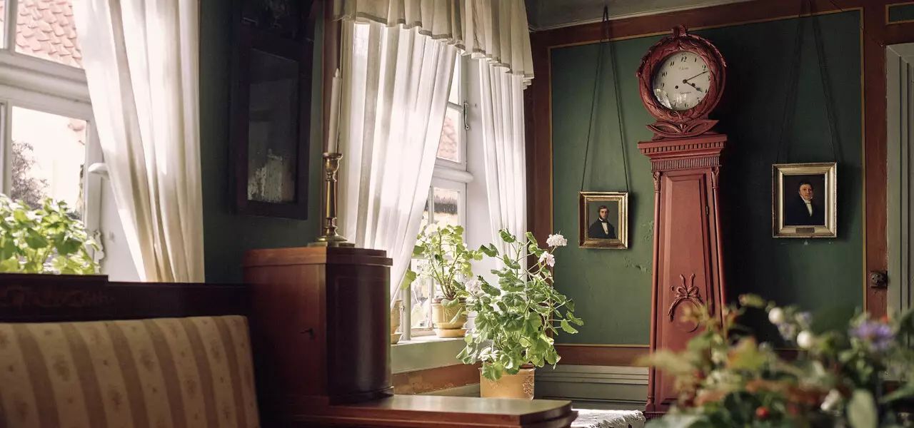 Visit Erichsens Gård on the first opening day of the year