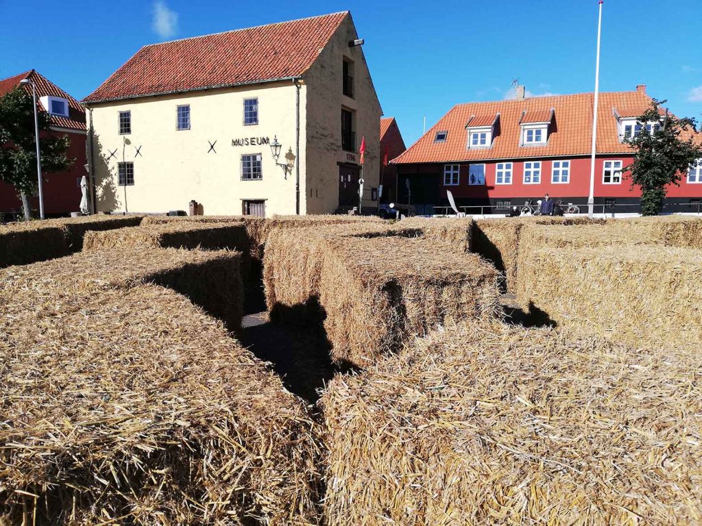 STRAW LABYRINTH IN NEXØ