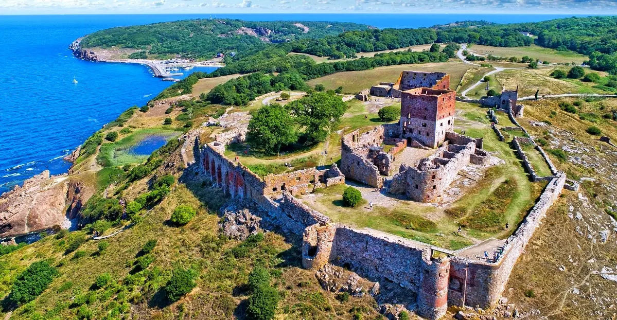 Busreise zum Norden von Bornholm Hammershus