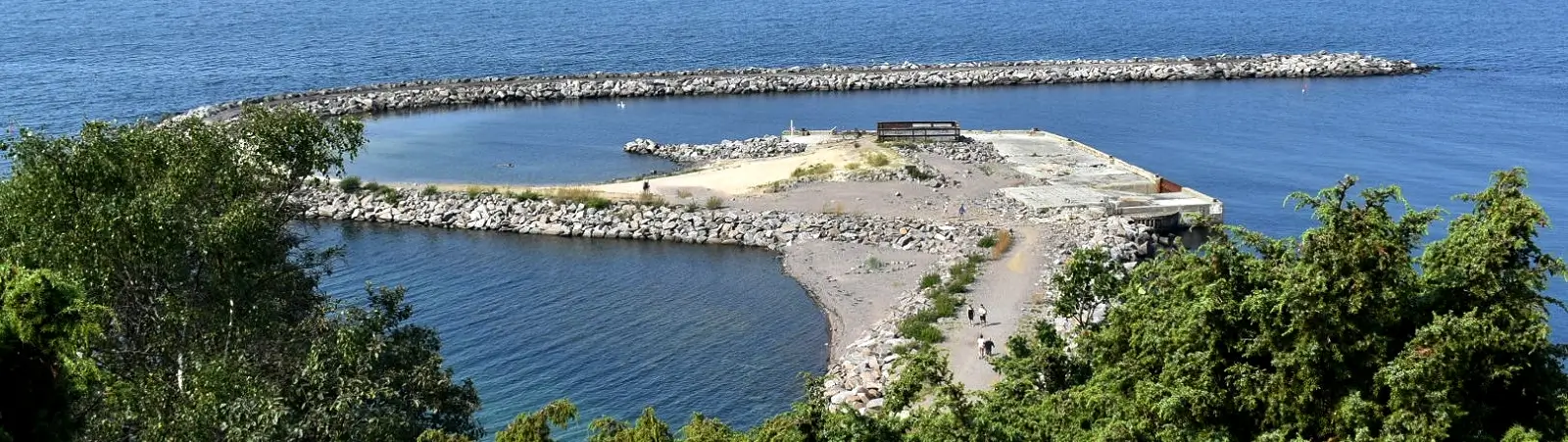 Der Ringebakkerne Steinbruch bietet eine außergewöhnliche Aussicht auf die Ostsee und die umliegende Küste.